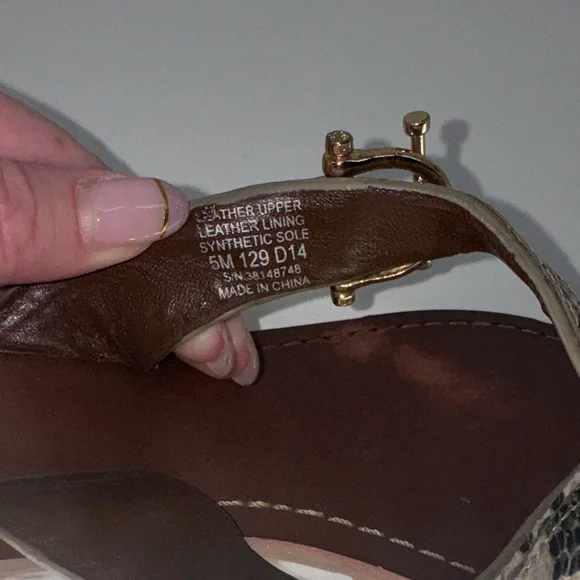 Tory Burch Nora Python Snake Tan Leather Thong Sandals Women's 5 - Picture 3 of 6